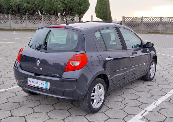 Renault Clio cena 13850 przebieg: 159000, rok produkcji 2006 z Janikowo małe 326